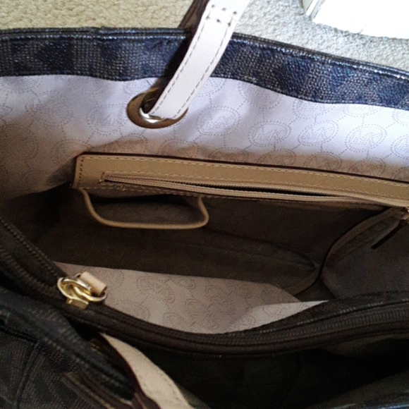 MK Tote Bag - Picture 6 of 7